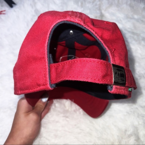 Tommy Hilfiger cap - Picture 5 of 6